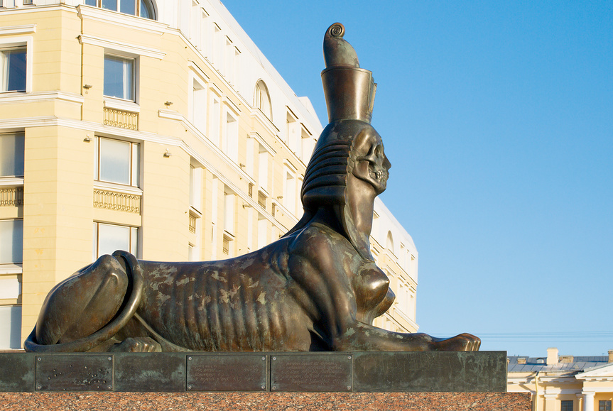Сфинкс на Воскресенской набережной Невы