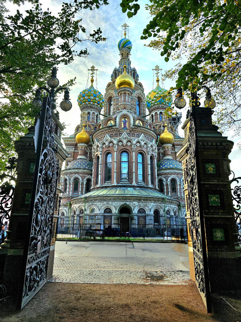 Ворота в Спас на крови