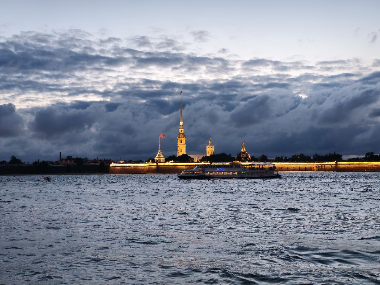 Петропавловская крепость на Заячьем острове